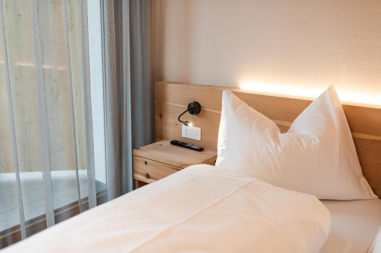Aparthotel Abina Lana Hoehe Exterior photo