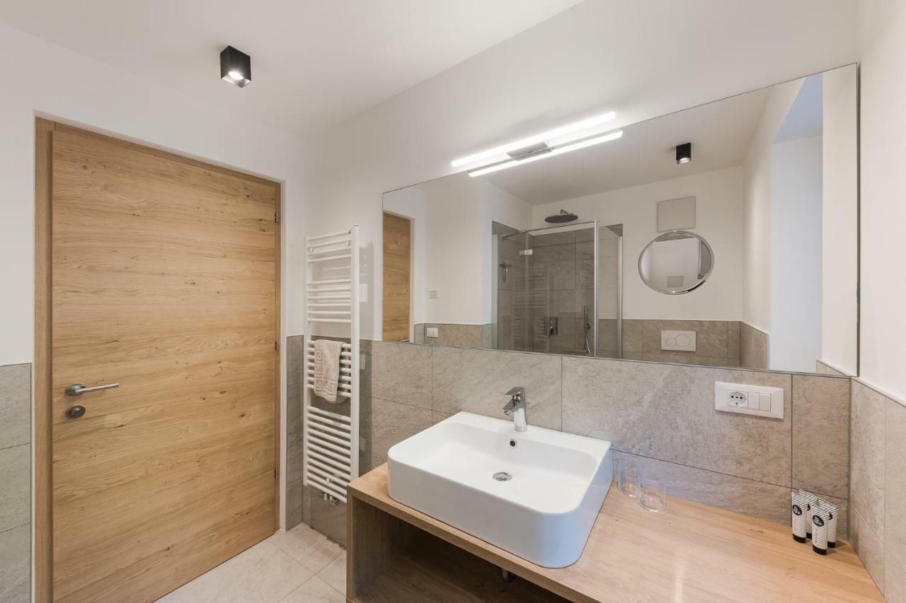 Aparthotel Abina Lana Hoehe Exterior photo